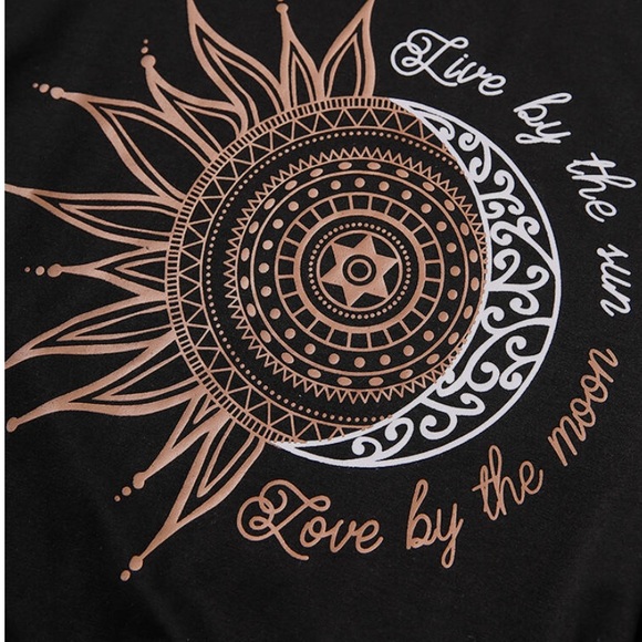 Short Sleeve Graphic Tee - Picture 3 of 3